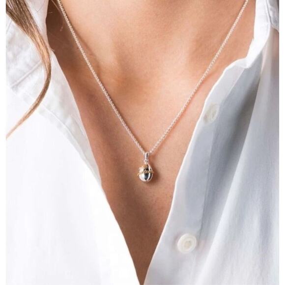 Capucine De Wulf Lily Drop Necklace - Picture 8 of 9